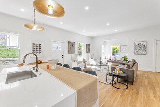 142 Birch St in Boston, MA - Building Photo - Building Photo