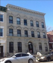 102 Patchen Ave in Brooklyn, NY - Building Photo - Building Photo