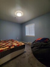 2711 W Maplewood Ave in Bellingham, WA - Foto de edificio - Building Photo