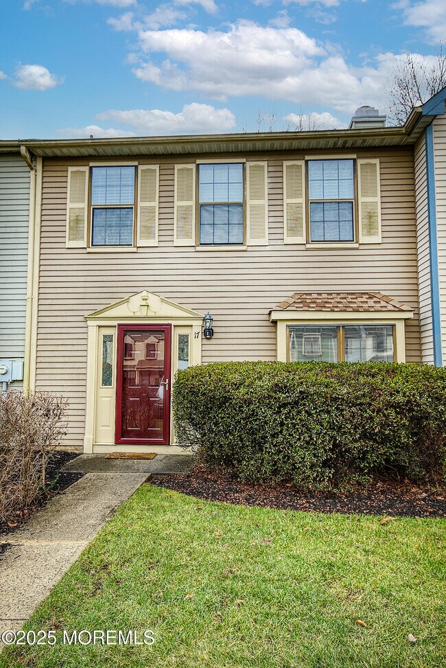 17 Tynemouth Ct in Trenton, NJ - Building Photo - Building Photo