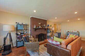 3497 S Chester Ct in Denver, CO - Building Photo - Building Photo