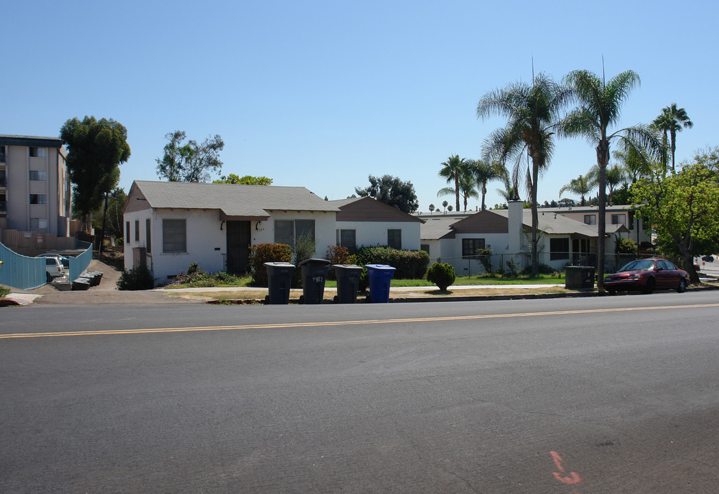 7916-7930 La Mesa Blvd in La Mesa, CA - Building Photo