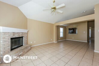 1244 Cleardale Dr in Dallas, TX - Building Photo - Building Photo