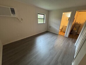 155 S Magnolia St in Maryville, TN - Building Photo - Building Photo