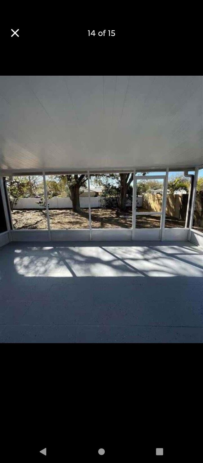394 Lake Daisy Dr in Winter Haven, FL - Foto de edificio - Building Photo