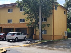 8250 SW 149th Ct in Miami, FL - Building Photo - Building Photo