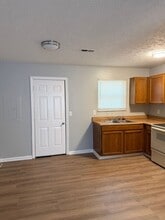 733 W Casey Dr in Sevierville, TN - Building Photo - Building Photo