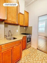 154 E 28th St in New York, NY - Building Photo - Building Photo