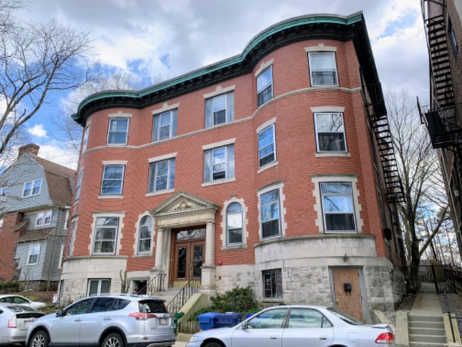 property at 9 Braemore Rd