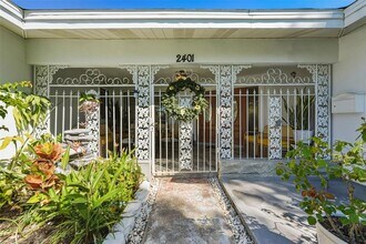 2401 26th Ave S in St. Petersburg, FL - Building Photo - Building Photo