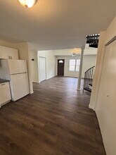 887 Edwards Rd in Parsippany Troy Hills, NJ - Building Photo - Building Photo