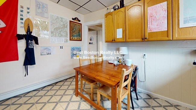 property at 6 Bailey St