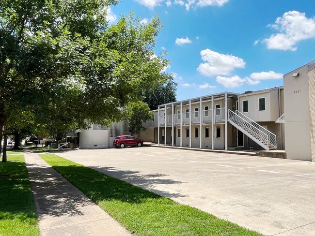 property at 4231 Travis St