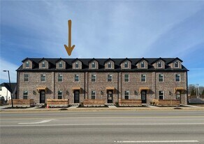 5908 S Bellview Rd in Rogers, AR - Building Photo