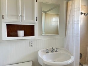 2516 Greta Pl in San Luis Obispo, CA - Building Photo - Building Photo