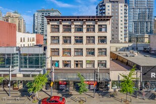 Vogue Hotel in Vancouver, BC - Building Photo