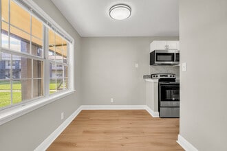 The Oaklyn in Starkville, MS - Building Photo - Building Photo