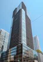 10 E Ontario St, Unit 1208 in Chicago, IL - Building Photo