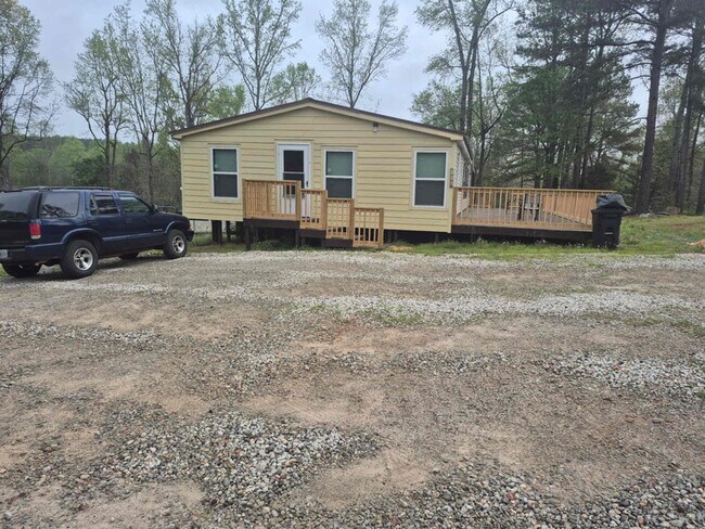 880 Stone Stewart Rd in Hull, GA - Building Photo - Building Photo