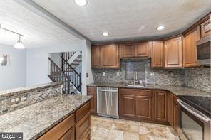 3602 Dorshire Ct in Pasadena, MD - Building Photo