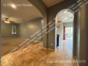 31781 Paseo Peonia in Murrieta, CA - Building Photo - Building Photo