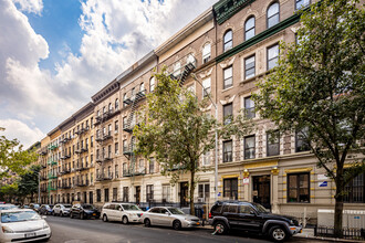 132 West 109th Street in New York, NY - Building Photo - Primary Photo