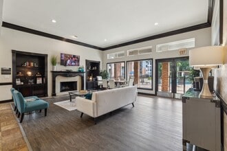 Lexington Apartments in Houston, TX - Foto de edificio - Building Photo