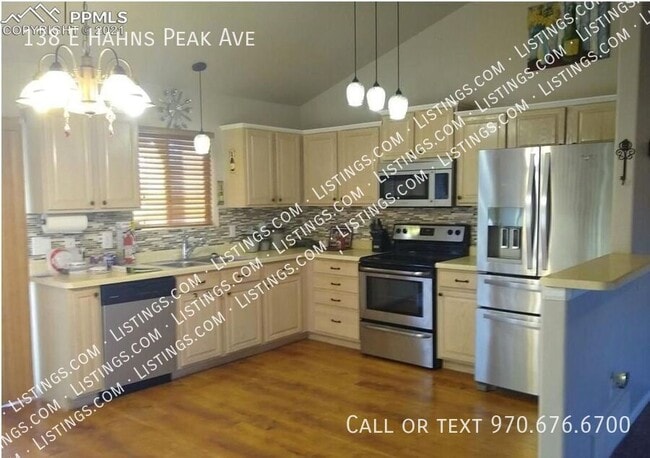 138 E Hahns Peak Ave in Pueblo West, CO - Building Photo - Building Photo