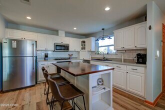 1007 Cypress Ave in Mexico Beach, FL - Building Photo - Building Photo