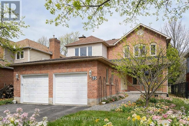 35 Weslock Way