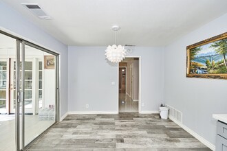 20302 Flintgate Dr in Walnut, CA - Building Photo - Building Photo