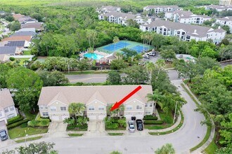 743 Vallance Way NE in St. Petersburg, FL - Building Photo - Building Photo