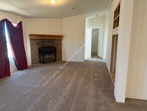 43438 170th St E in Lancaster, CA - Building Photo - Building Photo