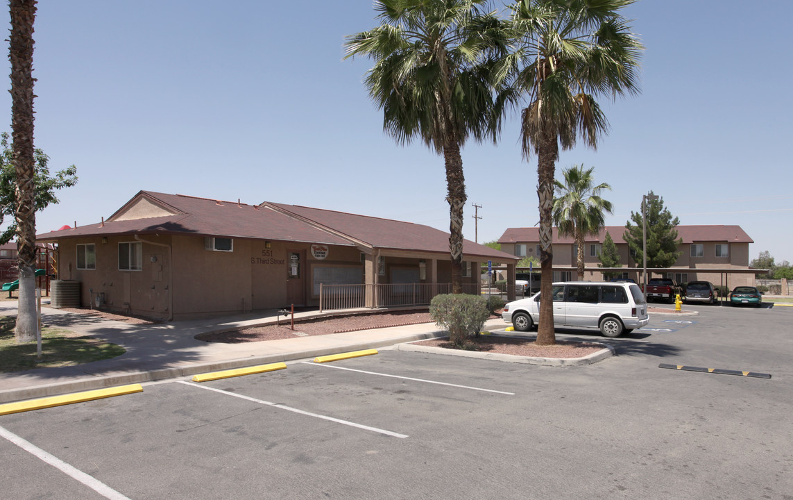 The Quail Place Apartment Homes in Blythe, CA - Foto de edificio