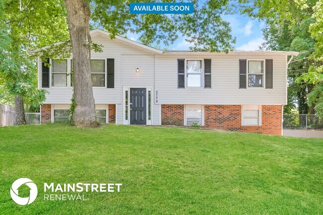 property at 5728 Wooded Acres Dr NW