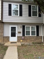 3618 Luckylee Crescent in Richmond, VA - Building Photo