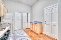 2348 Eutaw Pl photo'