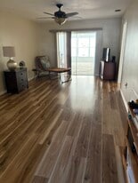 2928 Bradley Ct in New Port Richey, FL - Building Photo