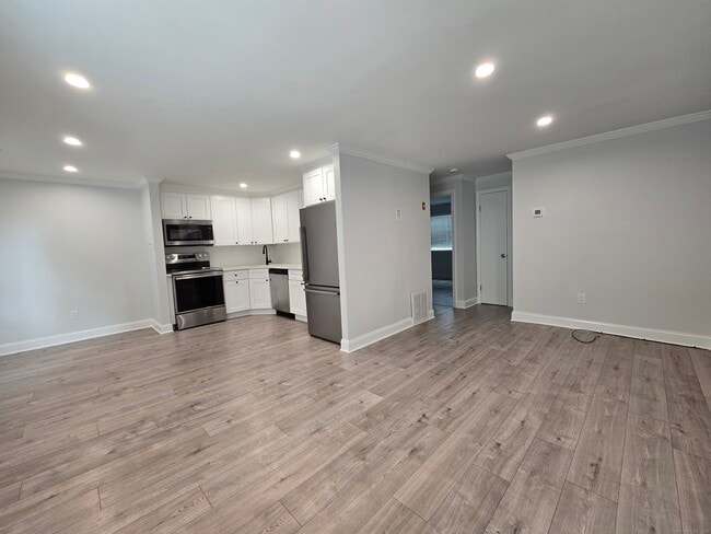 property at 112 Glenwood Ave