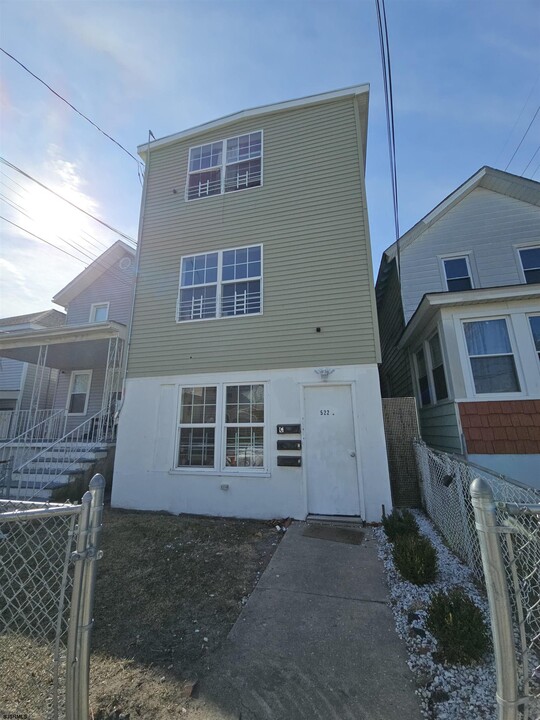 522 N Indiana Ave in Atlantic City, NJ - Building Photo