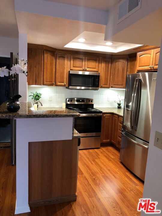 property at 22100 Burbank Blvd