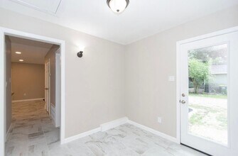 2950 Piper Rd in Pearland, TX - Building Photo - Building Photo