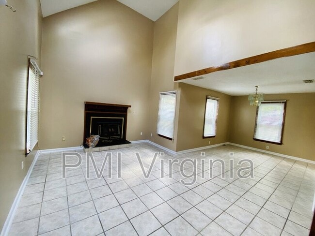 604 Birchridge Ct in Virginia Beach, VA - Building Photo - Building Photo