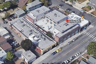 922 W 23rd St in Los Angeles, CA - Foto de edificio - Building Photo