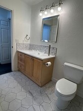 437 Harris Ln in Oregon City, OR - Building Photo - Building Photo