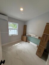 5636 Arthur St in Hollywood, FL - Building Photo - Building Photo