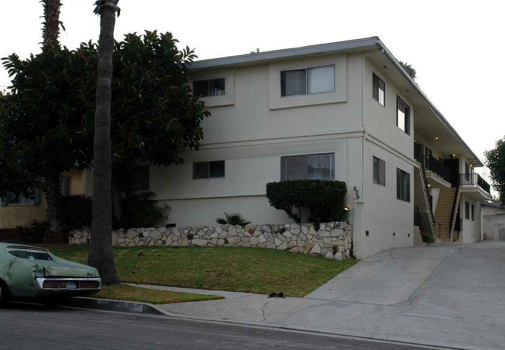 826 Austin Ave in Inglewood, CA - Building Photo