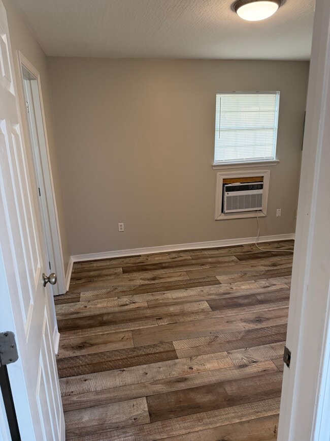 Cambridge Apartments in Hattiesburg, MS - Building Photo - Building Photo