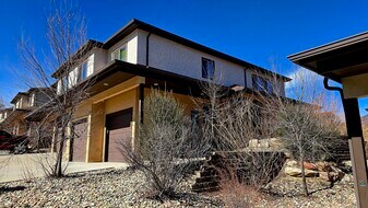 128 Castle Ridge Dr in New Castle, CO - Building Photo