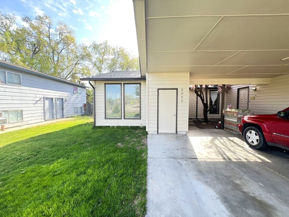 2002 S Leadville Ave in Boise, ID - Building Photo